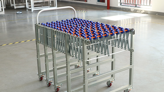 Rectractable Roller Conveyor